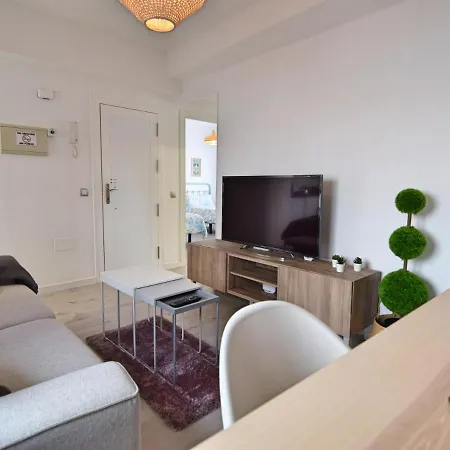 Apartment Huerto Del Conde Málaga